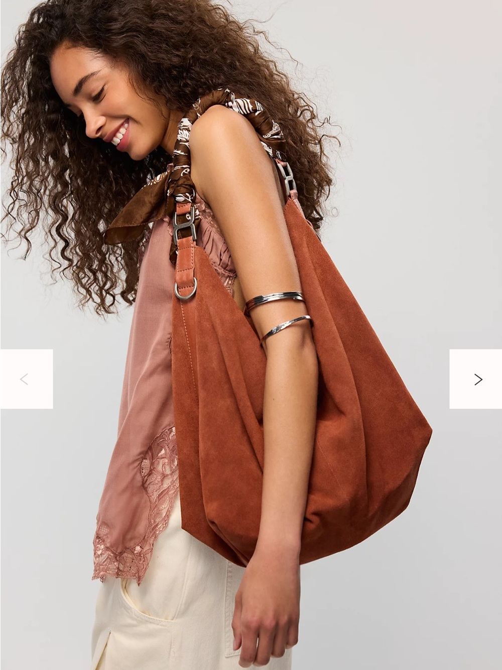 Free People Suzy Slouch leather Shoulder Bag in In between brown - Picture 2 of 8